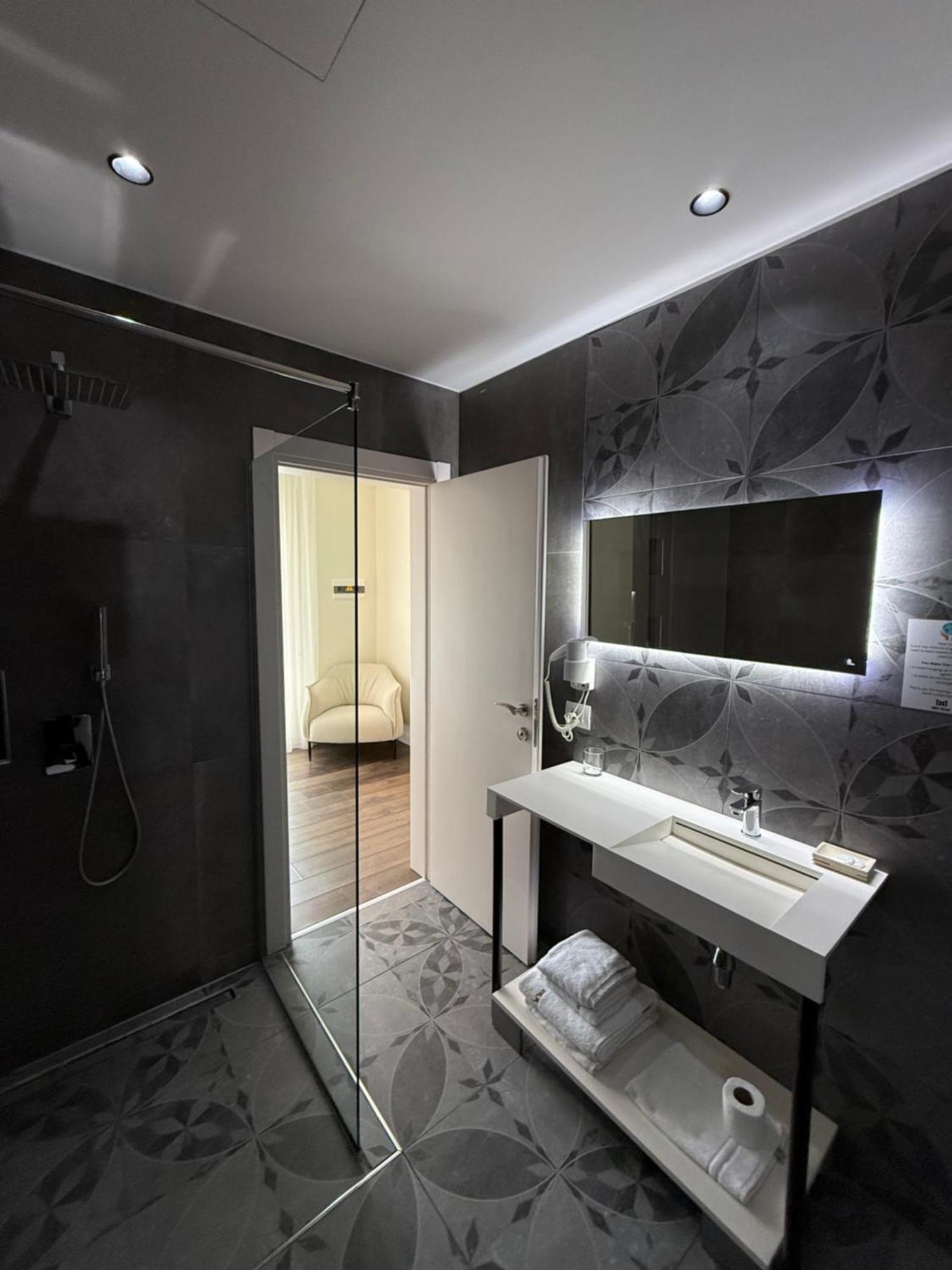 Maxi Room Vlorë Εξωτερικό φωτογραφία